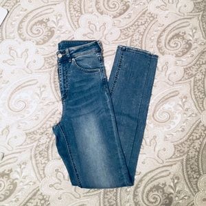 H&M Light Wash Skinny Jeans